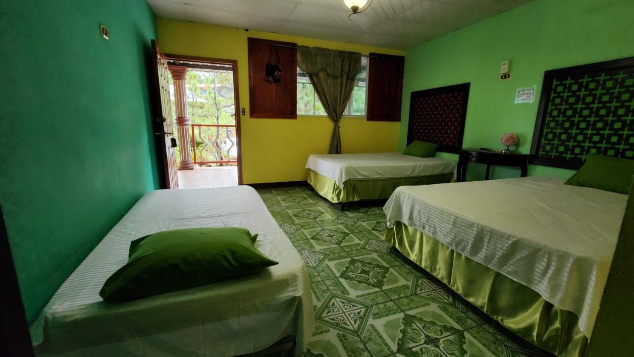 Hotel Y Restaurante Las Margaritas Perquín Kültér fotó