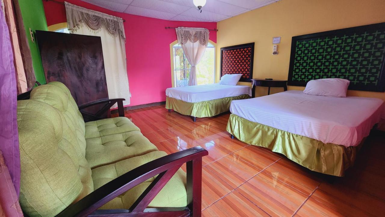 Hotel Y Restaurante Las Margaritas Perquín Szoba fotó