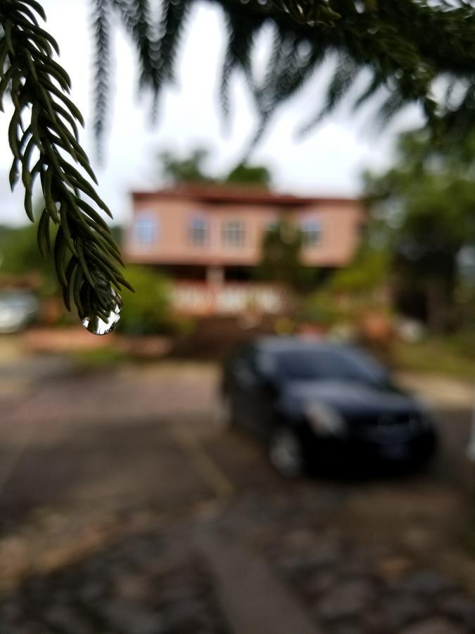 Hotel Y Restaurante Las Margaritas Perquín Kültér fotó