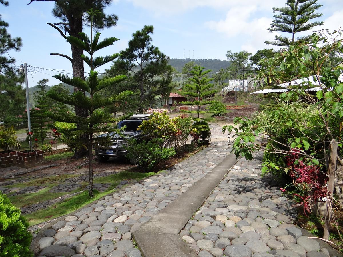Hotel Y Restaurante Las Margaritas Perquín Kültér fotó
