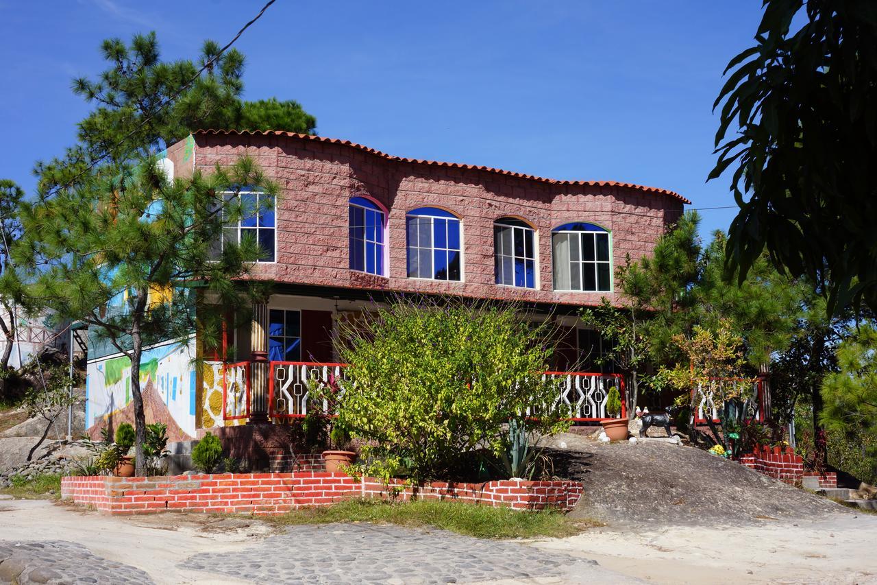 Hotel Y Restaurante Las Margaritas Perquín Kültér fotó